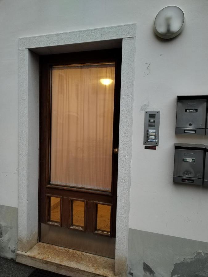 Il Vicolo_Carinissimo Appartamento In Centro Storico, Zona Giorno Mansardata Belluno Exterior photo