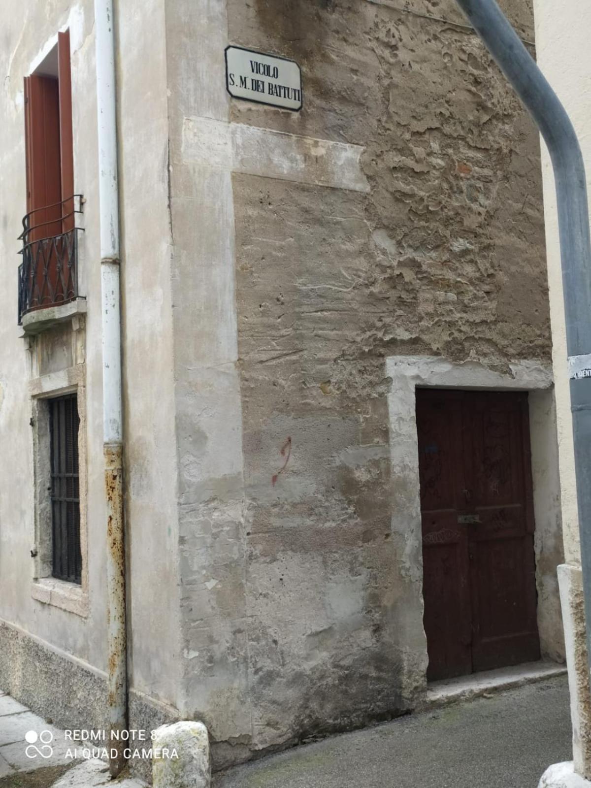 Il Vicolo_Carinissimo Appartamento In Centro Storico, Zona Giorno Mansardata Belluno Exterior photo